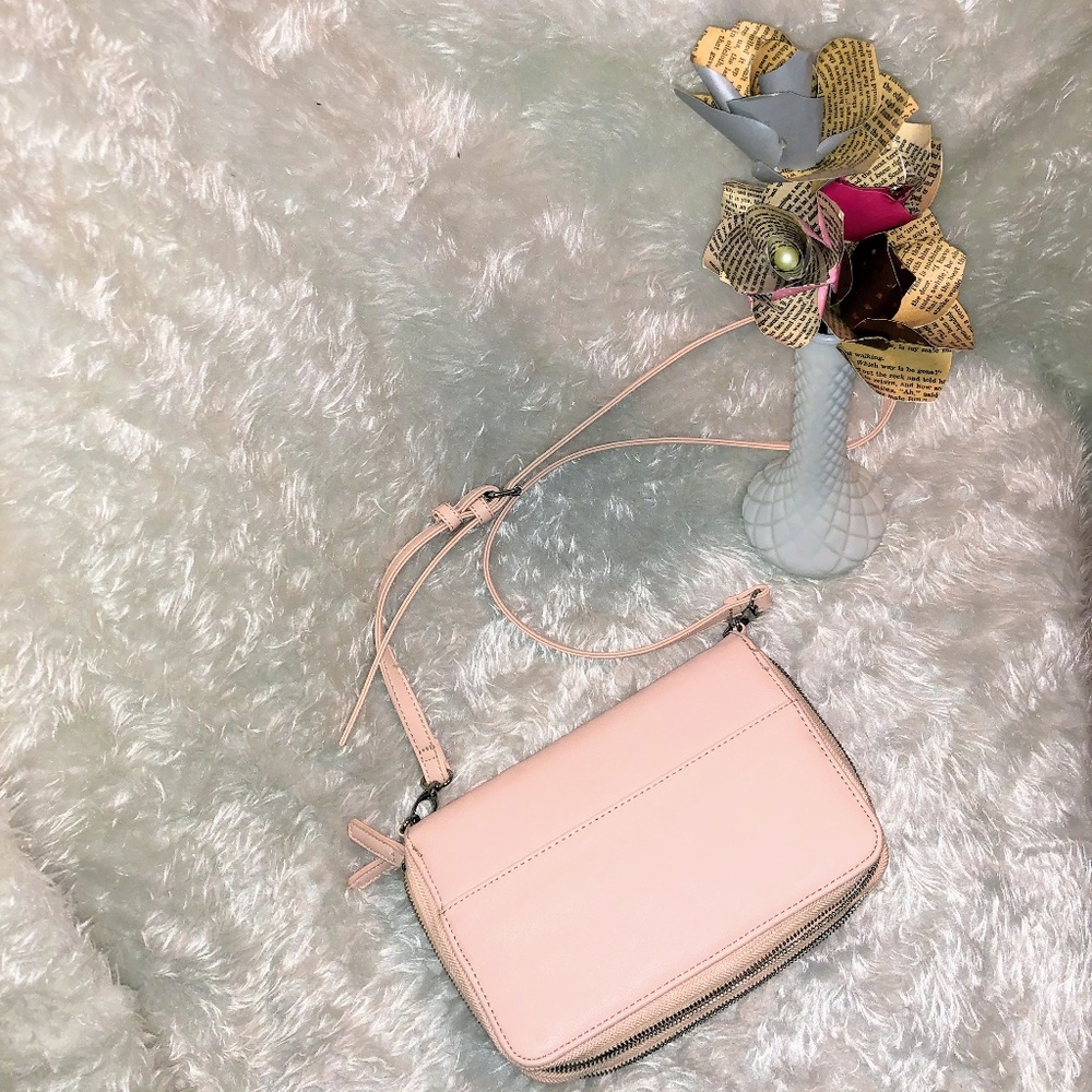 Forever 21 light Pink Crossbody